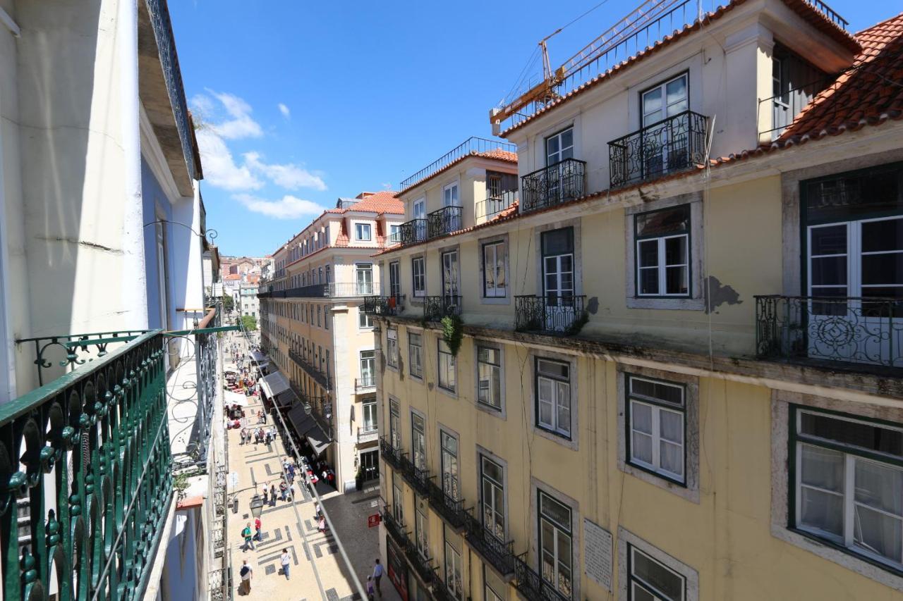 Chic Urban Retreat At Downtown With Balcony & Views Appartement Lissabon Buitenkant foto